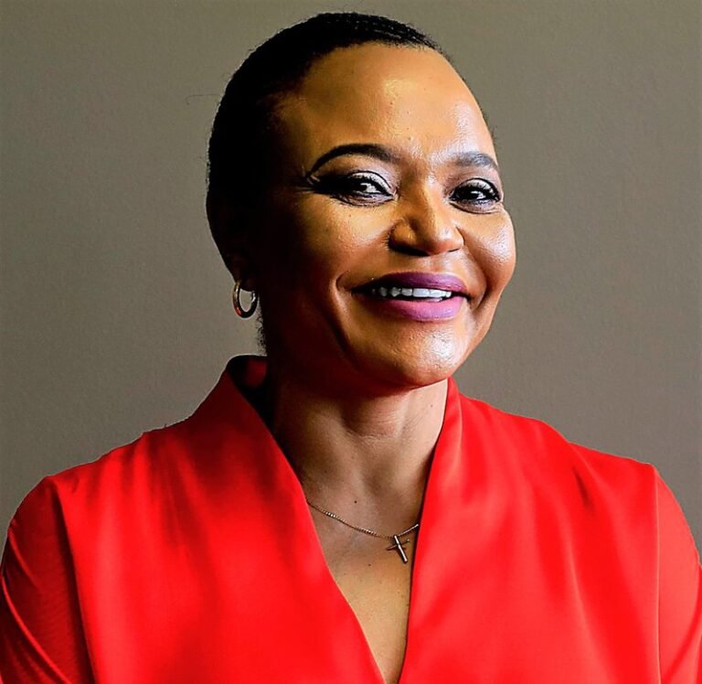 Flying Against the Odds: Siza Mzimela, the First Black Woman to Own an Airline Flying Against the Odds: Siza Mzimela, the First Black Woman to Own an Airline